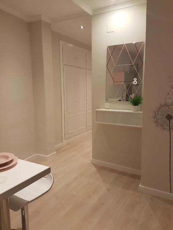 Apartamento Granvia4 Parking Free Гранада Екстер'єр фото